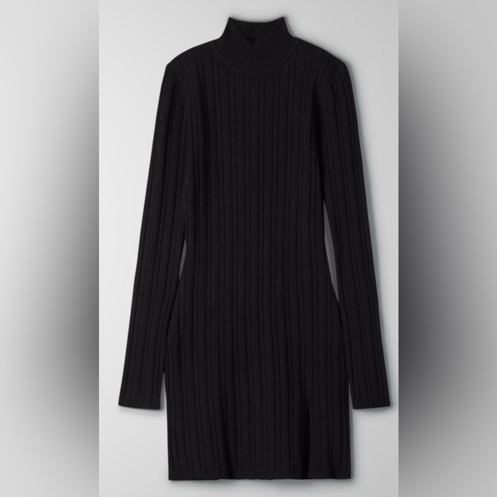 Sunday best Maple Dress
Longsleeve bodycon dress - Picture 3 of 9